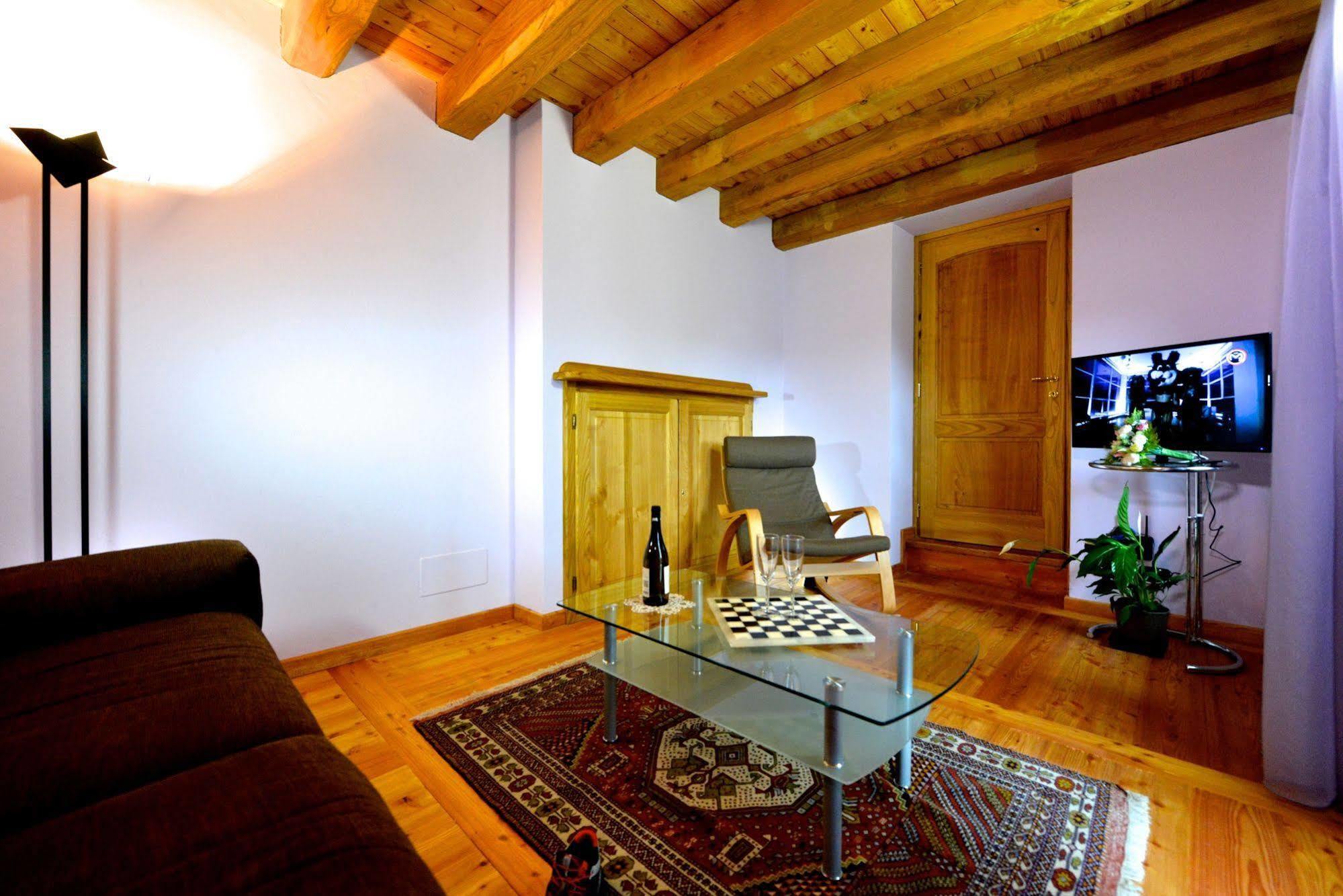 Au Berceau Du Bien-Etre Villa Chambave Ngoại thất bức ảnh