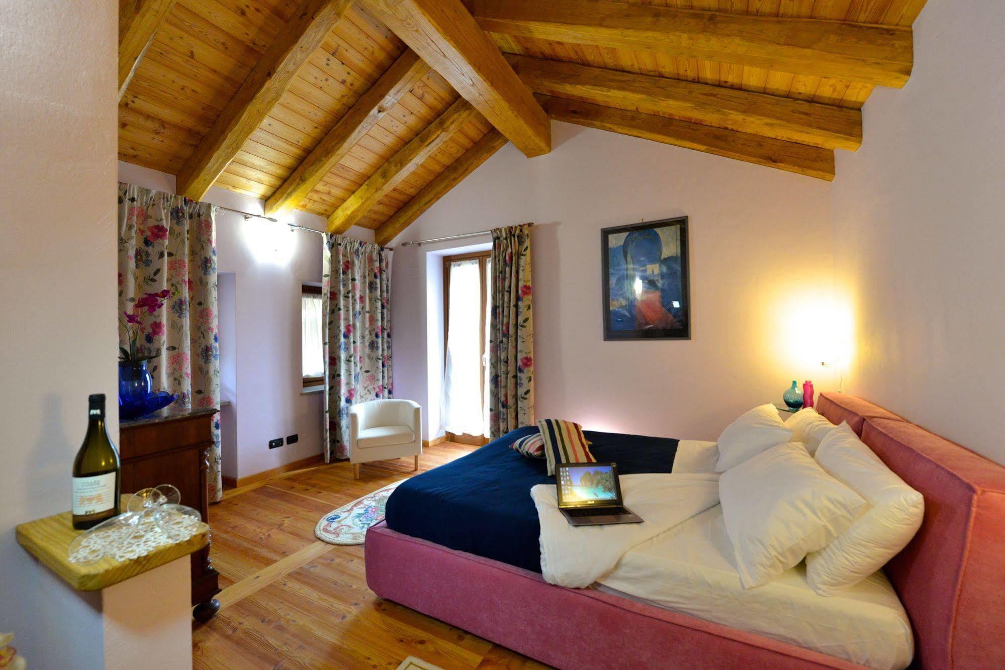 Au Berceau Du Bien-Etre Villa Chambave Ngoại thất bức ảnh